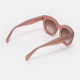 Clara Milky Pink Aurinkolasit