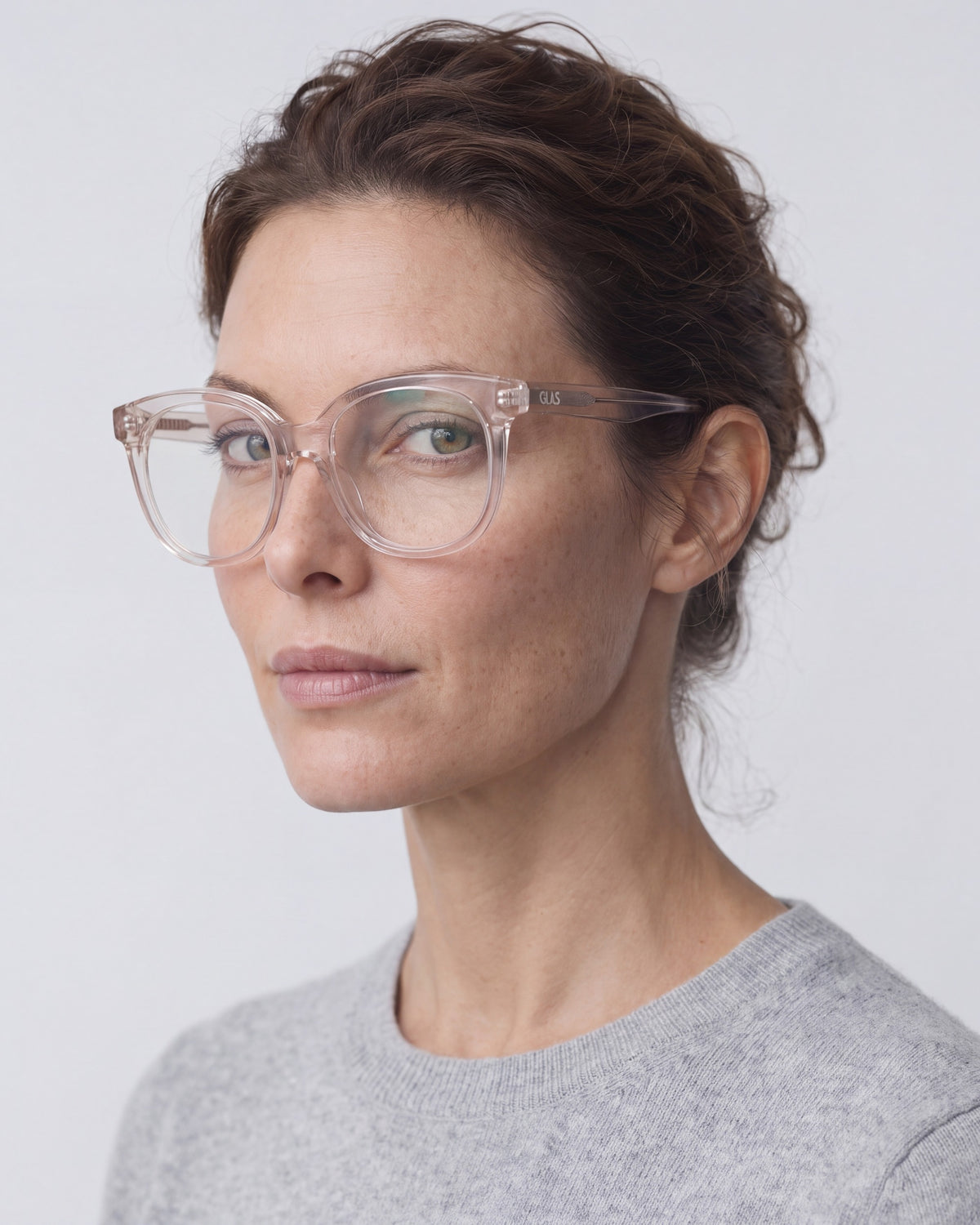 Maya Rose Quartz Readers, worn, side