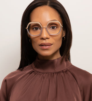 Marlene Almond Lukulasit