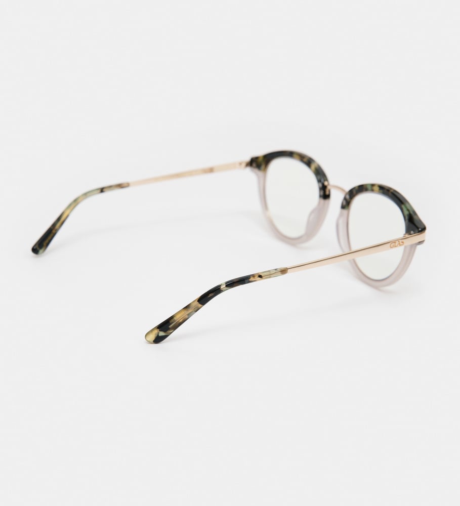 Mira Pistachio Readers