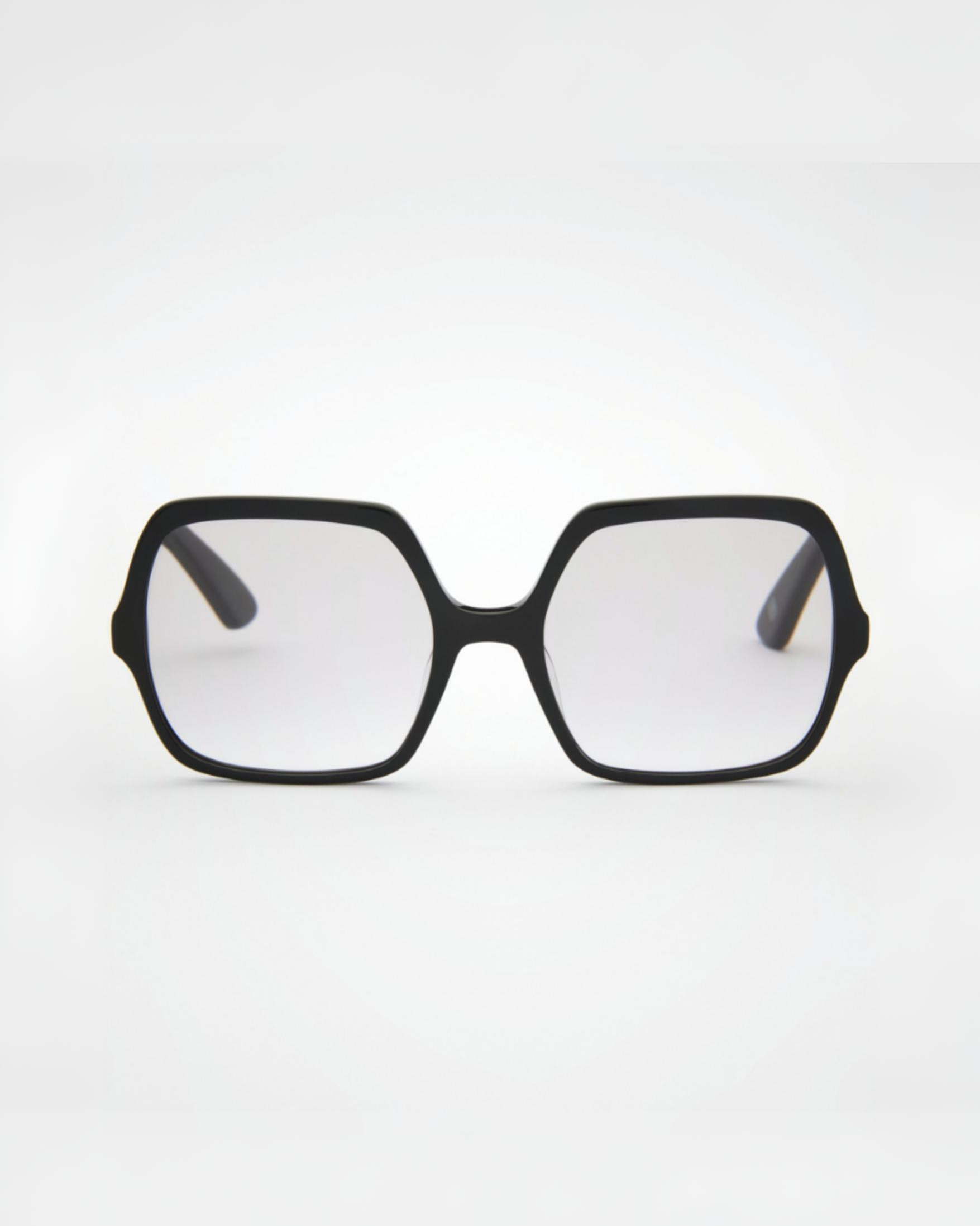 Natalie Black Tinted